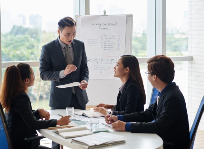 analyzing-statistical-data-with-colleagues_1098-17760